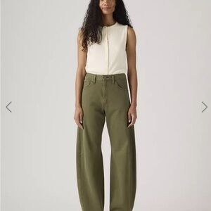 Levi’s Cinch Barrel Jeans